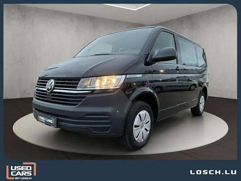 Noir Utilisé 2024 VW T6.1 Trendline Van | 37 425 € - Image 1/4