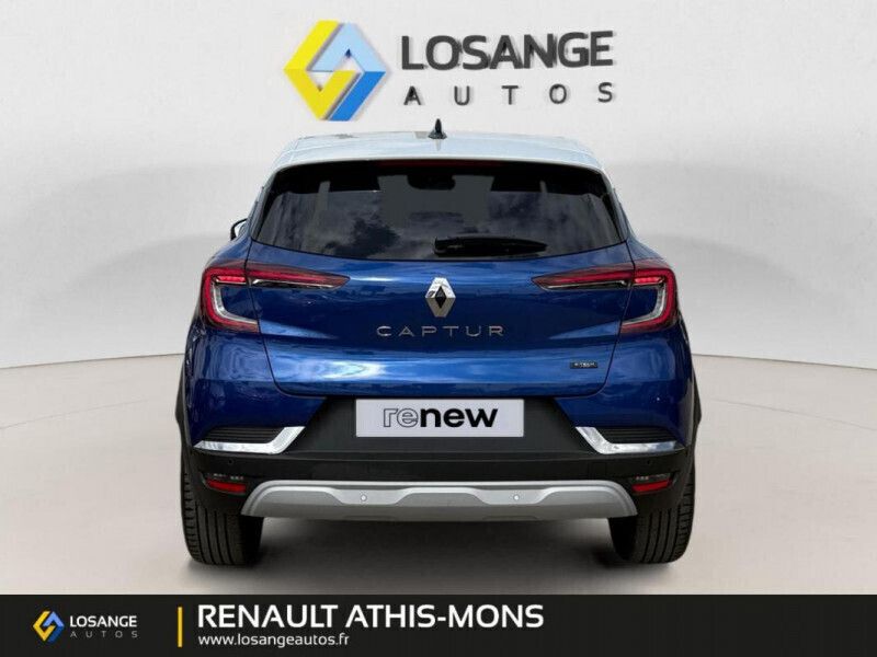 Occasion Renault Captur Iconic 120 ch (88 kW) 2022 Blanc SUV