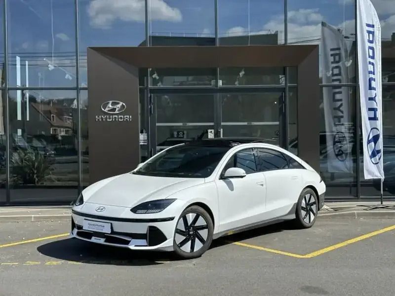 Blanc Utilisé 2023 Hyundai Ioniq 6 Berline | 41 490 € (Prix juste) - Image 1/4