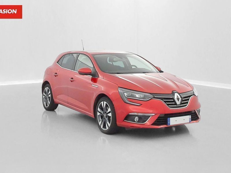Rouge Utilisé 2021 Renault Mégane IV Intens Berline | 18 900 € (Prix juste) - Image 1/4