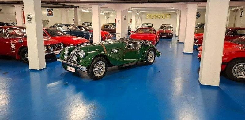 Gris Utilisé 1964 Morgan 4/4 Cabriolet | 45 000 € - Image 1/4