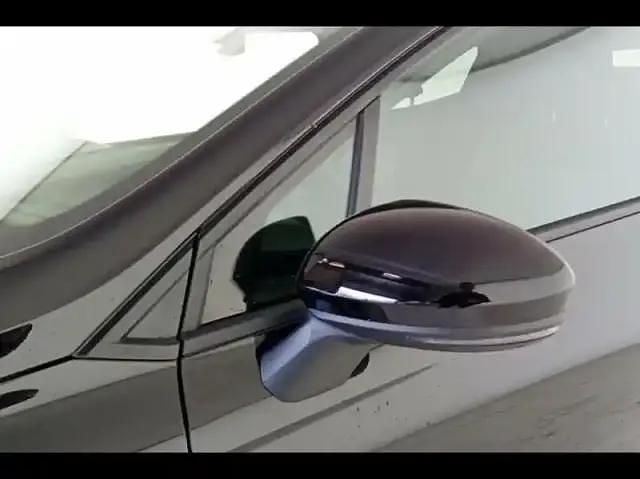 Noir Utilisé 2023 Renault Clio V Evolution Citadine | 13 399 € (Bon prix) - Image 1/1