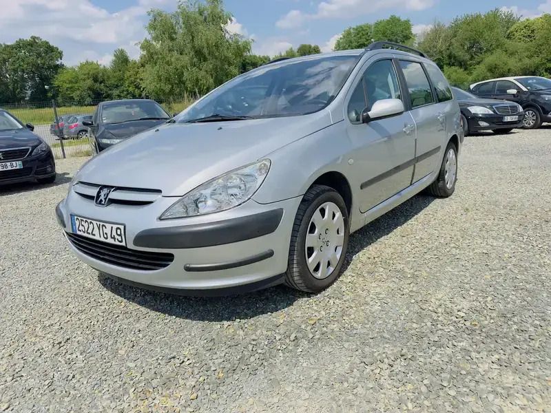 Gris Utilisé 2002 Peugeot 307 Break | 4 600 € (Prix assez cher) - Image 1/4