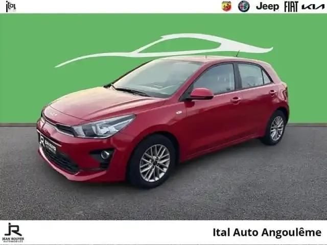 Rouge grenadine métallisé Occasion 2022 Kia Rio Active Berline | 12 490 € (Super prix) - Image 1/4
