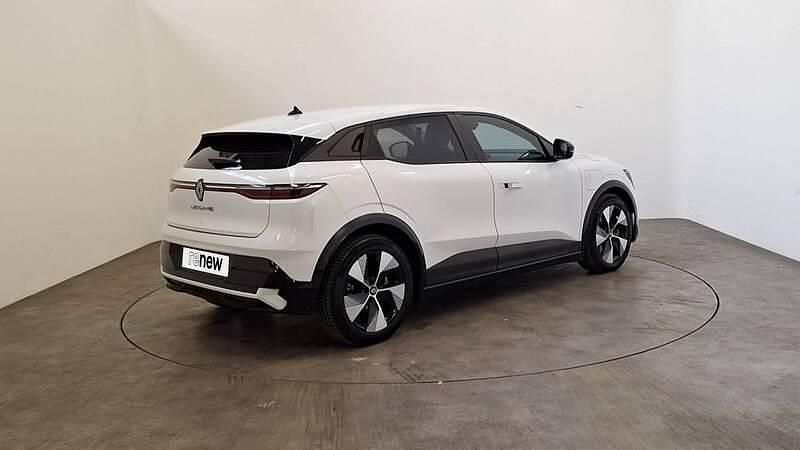 Occasion Renault Megane E-Tech Equilibre 161 kW (220 ch) 2022 Blanc Berline