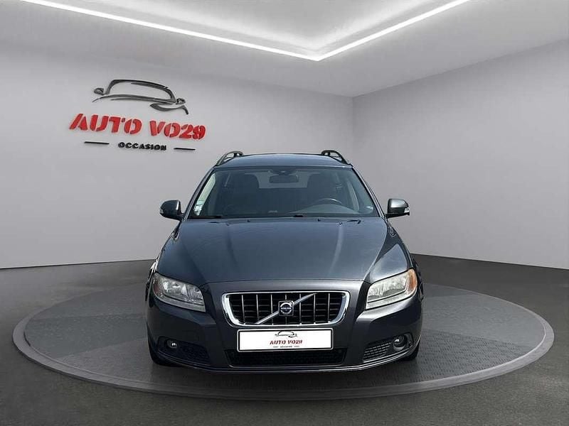 Occasion Volvo V70 Momentum 137 ch (100 kW) 2008 Gris Break