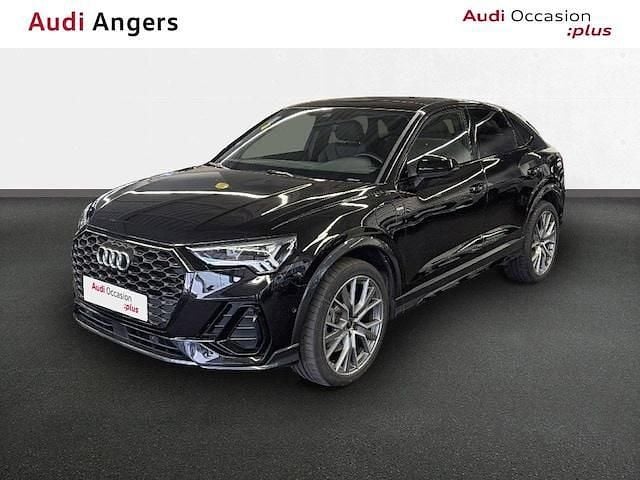 Noir mythe métallisé Utilisé 2023 Audi Q3 Sportback S-Line SUV | 41 950 € - Image 1/4
