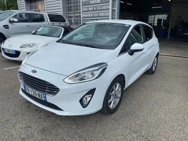Blanc Utilisé 2020 Ford Fiesta Titanium Citadine | 15 900 € (Prix assez cher) - Image 1/4
