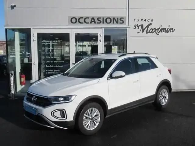 Blanc pur Occasion 2024 VW T-Roc SUV | 26 990 € (Bon prix) - Image 1/4
