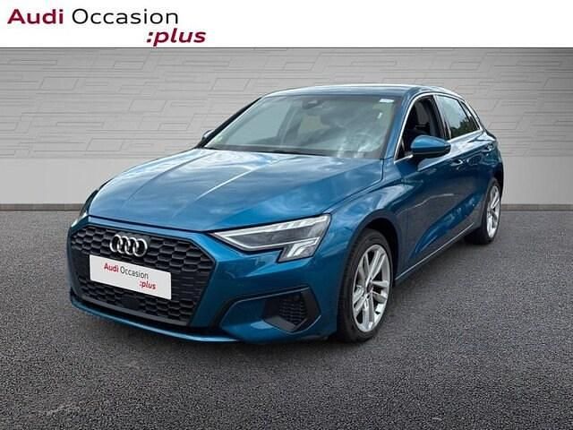 Bleu atoll métallisé Utilisé 2023 Audi A3 Business | 31 990 € (Prix juste) - Image 1/4