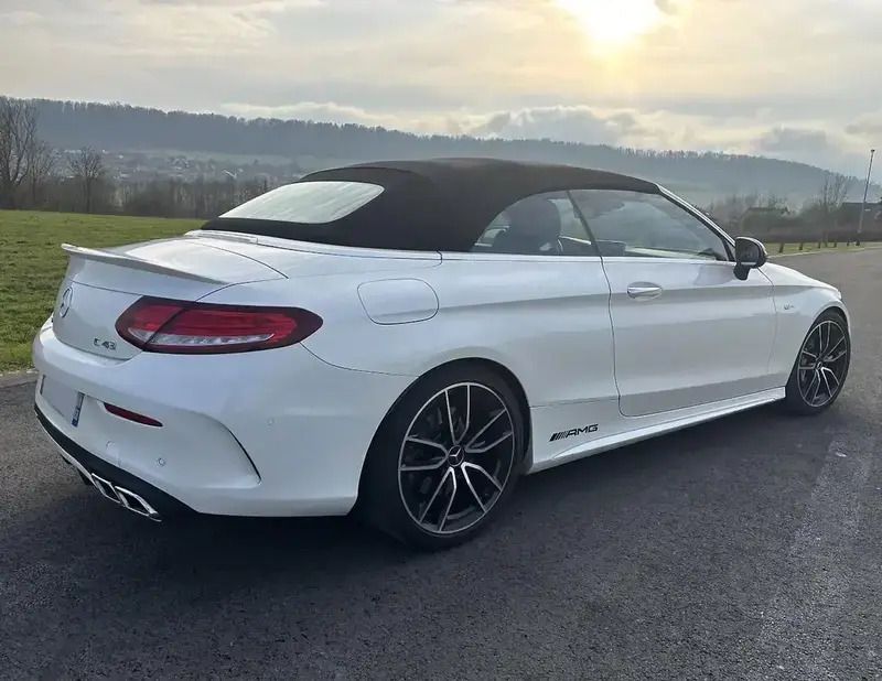 Blanc Utilisé 2016 Mercedes C43 AMG AMG Cabriolet | 41 900 € (Prix juste) - Image 1/4