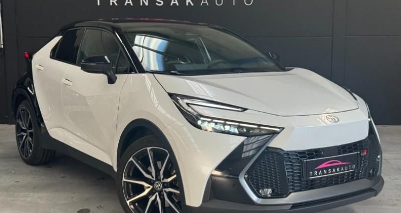 Blanc Utilisé 2024 Toyota C-HR Sport SUV | 38 990 € - Image 1/4