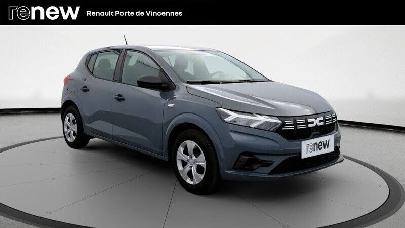 Gris Utilisé 2024 Dacia Sandero Expression Citadine | 16 190 € (Bon prix) - Image 1/4