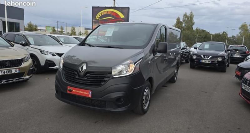 Gris Occasion 2019 Renault Trafic Monospace | 13 890 € - Image 1/4