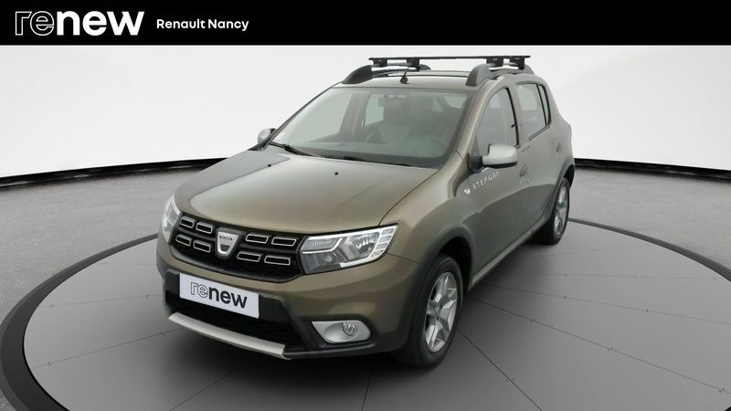 Marron Utilisé 2020 Dacia Sandero Stepway Citadine | 12 049 € (Prix juste) - Image 1/4