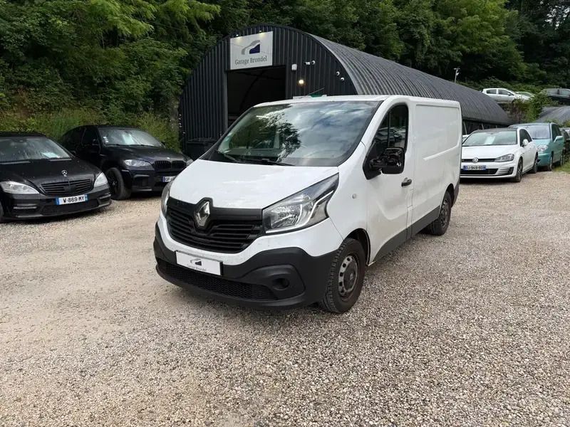Blanc Utilisé 2015 Renault Trafic Van | 13 000 € (Super prix) - Image 1/4