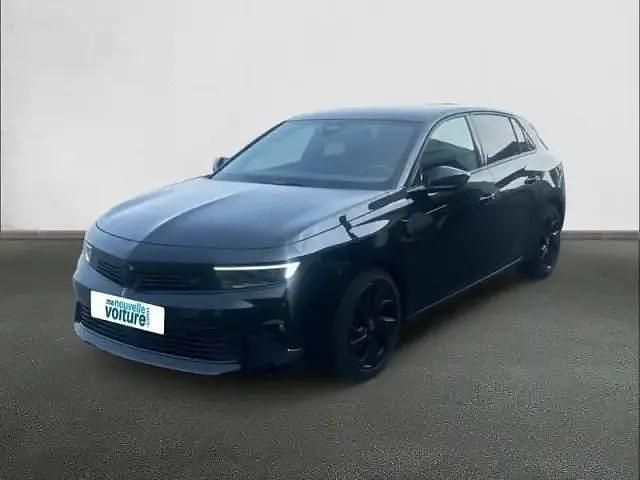 Noir Utilisé 2024 Opel Astra Berline | 24 990 € (Prix juste) - Image 1/4