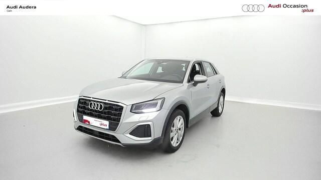 Argent fleuret métallisé Utilisé 2023 Audi Q2 Design SUV | 26 990 € - Image 1/4