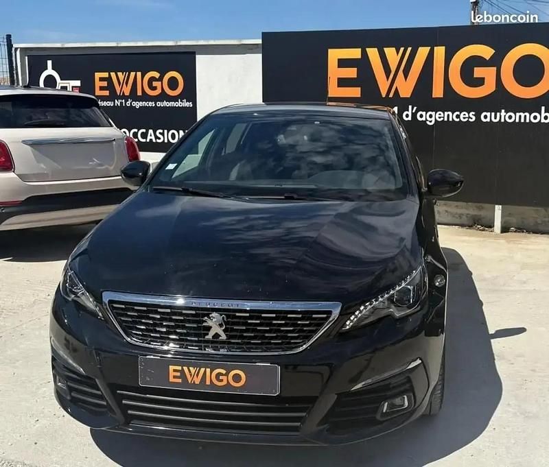 Noir Utilisé 2020 Peugeot 308 GT-line Berline | 13 989 € (Prix juste) - Image 1/4