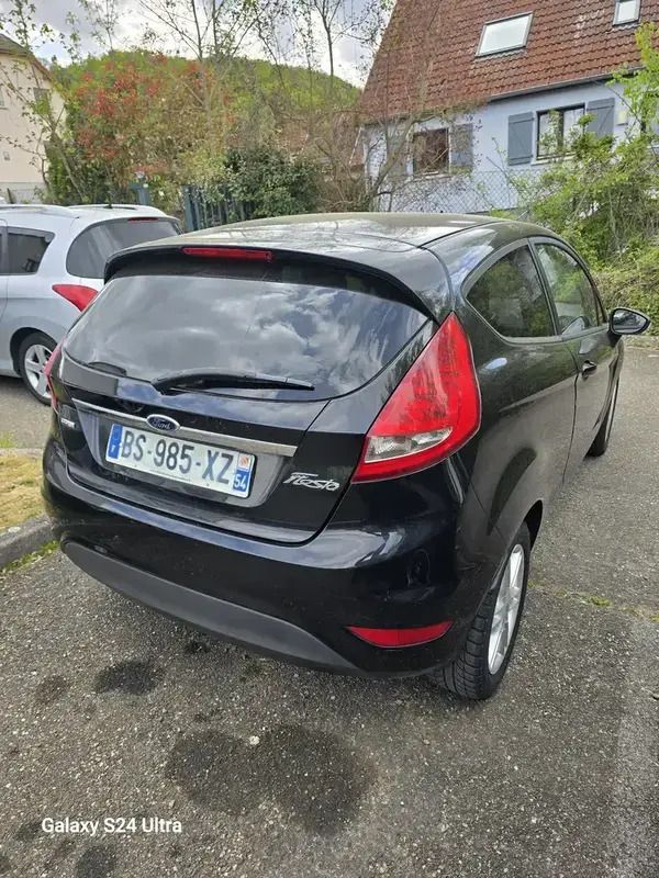 Utilisé 2008 Ford Fiesta Trend Citadine | 2 000 € (Prix juste) - Image 1/4