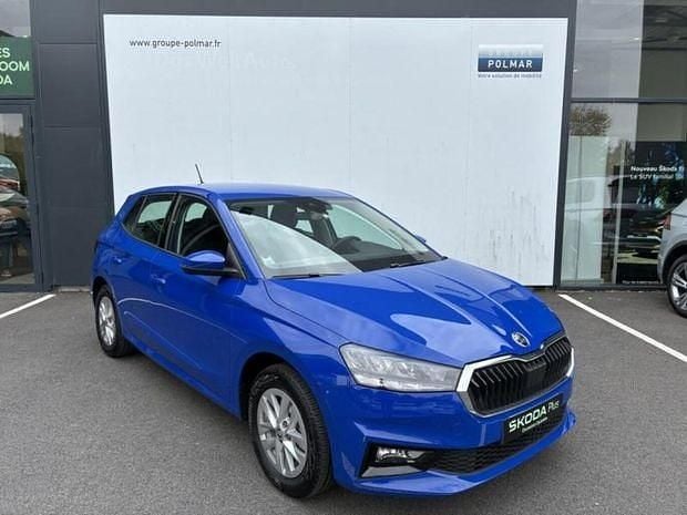 Bleu Utilisé 2023 Skoda Fabia Ambition | 15 790 € (Prix juste) - Image 1/4