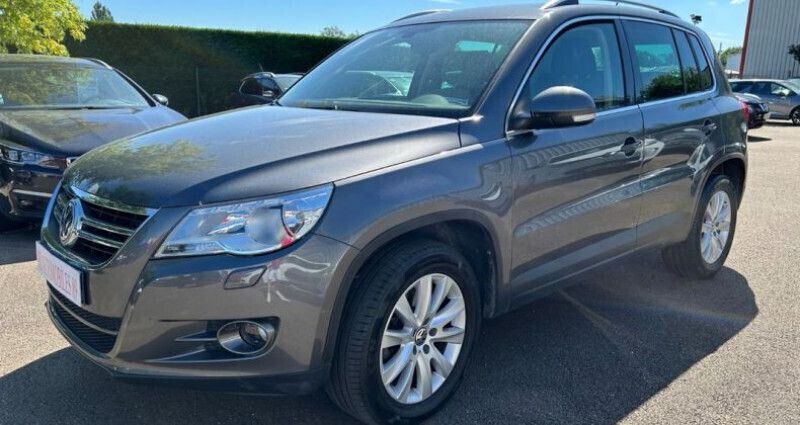 Gris Utilisé 2011 VW Tiguan Sportline SUV | 12 990 € (Prix assez cher) - Image 1/4