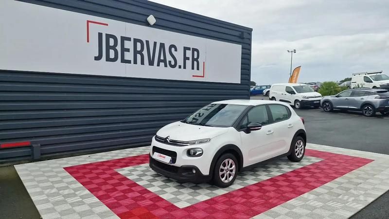 Blanc Utilisé 2020 Citroën C3 Feel Citadine | 7 990 € - Image 1/4
