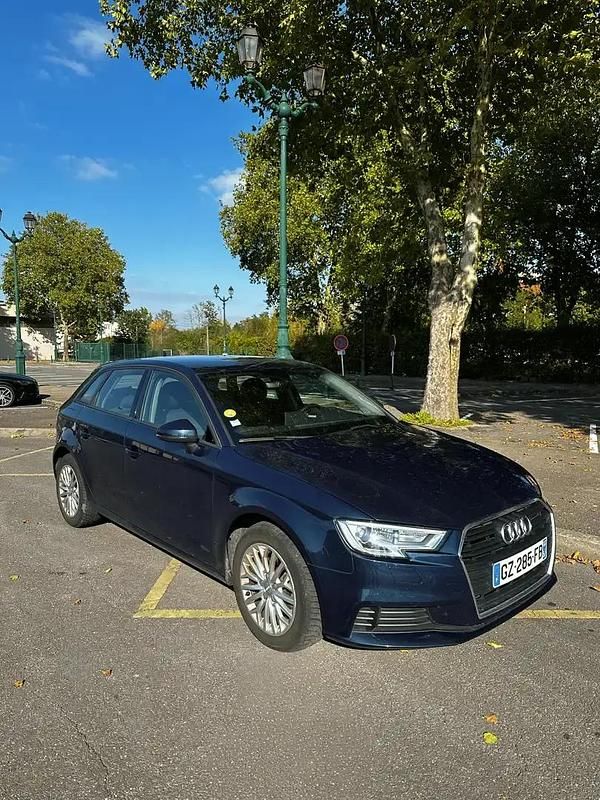Bleu Utilisé 2017 Audi A3 Berline | 14 990 € (Prix juste) - Image 1/4