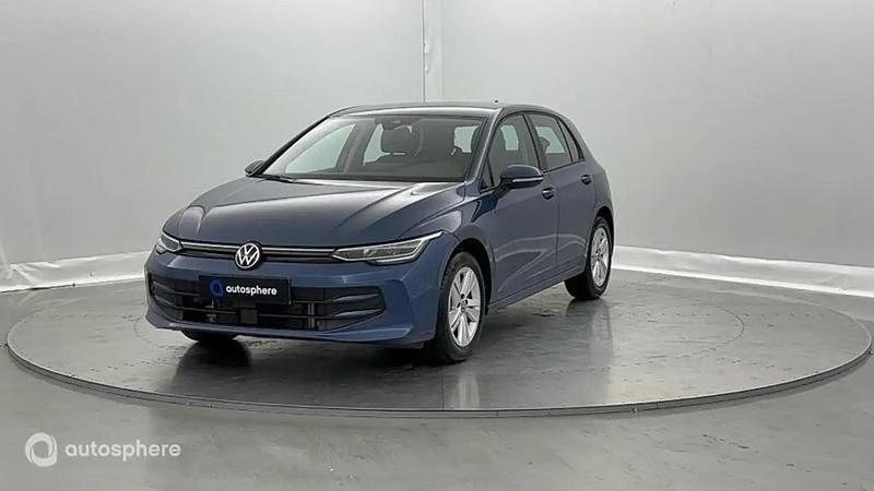 Bleu Utilisé 2024 VW Golf VIII Life Berline | 25 499 € (Prix juste) - Image 1/4