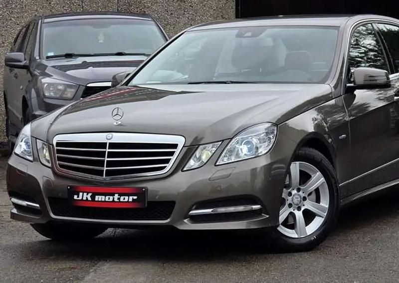 Occasion Mercedes E220 163 ch (119 kW) 2011 Brun Berline