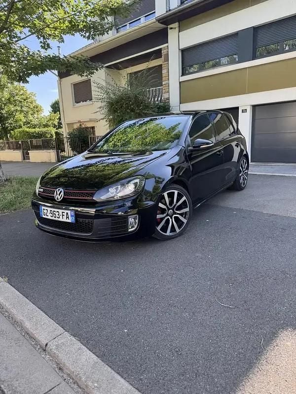Occasion 2011 VW Golf VI GTI Berline | 9 990 € (Super prix) - Image 1/4