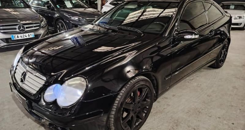 Utilisé 2007 Mercedes 220 Berline | 4 990 € - Image 1/4