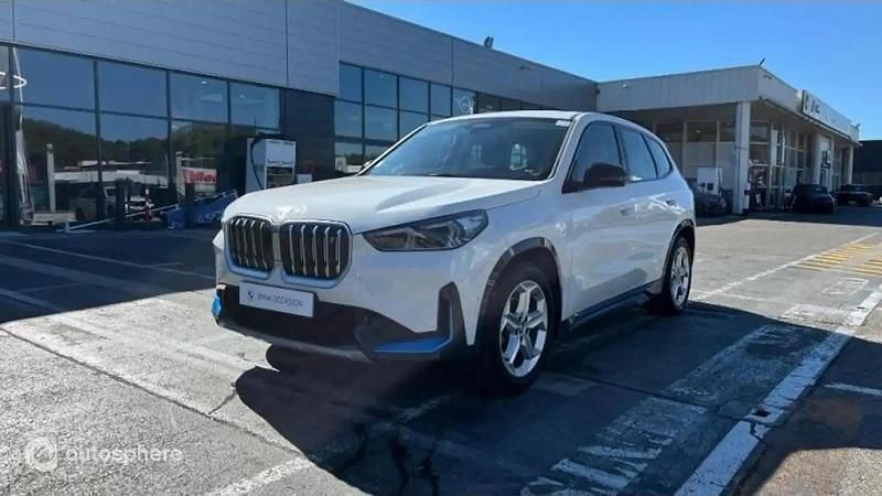 Blanc Utilisé 2023 BMW iX1 xLine SUV | 39 900 € (Prix assez cher) - Image 1/4