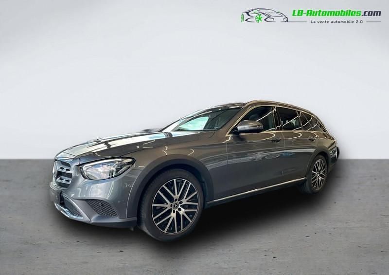 Utilisé 2020 Mercedes E220 Berline | 43 100 € (Prix juste) - Image 1/4
