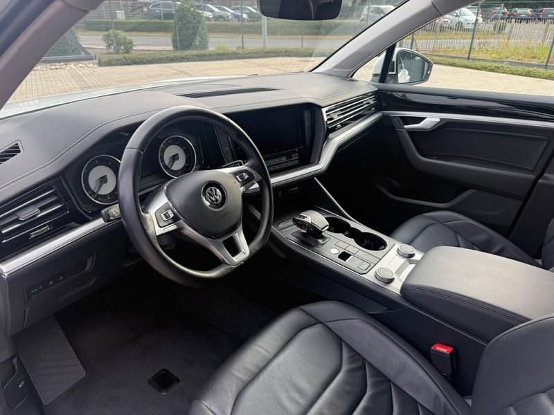 Utilisé 2019 VW Touareg SUV | 43 000 € (Prix juste) - Image 1/4