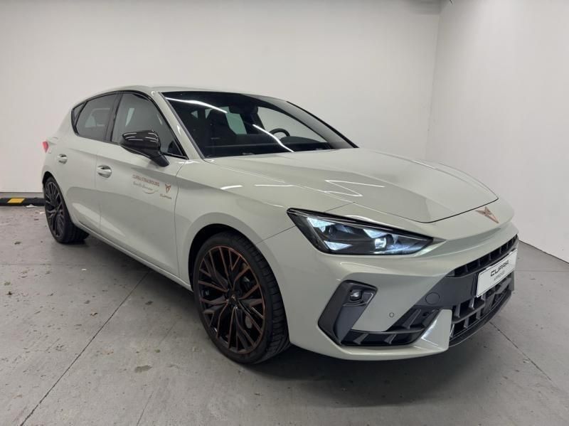 Gris Utilisé 2024 Cupra Leon VZ Berline | 40 995 € - Image 1/3