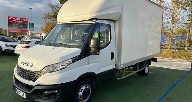 Blanc Utilisé 2020 Iveco Daily Van | 22 188 € (Super prix) - Image 1/4