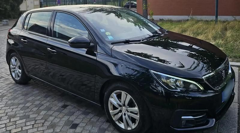 Noir Utilisé 2019 Peugeot 308 S Berline | 9 280 € (Super prix) - Image 1/4
