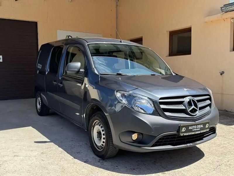 Gris Occasion 2019 Mercedes Citan 109 Monospace | 8 990 € - Image 1/4