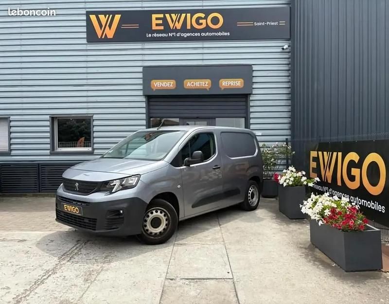 Gris Utilisé 2020 Peugeot Partner Monospace | 13 990 € (Bon prix) - Image 1/4