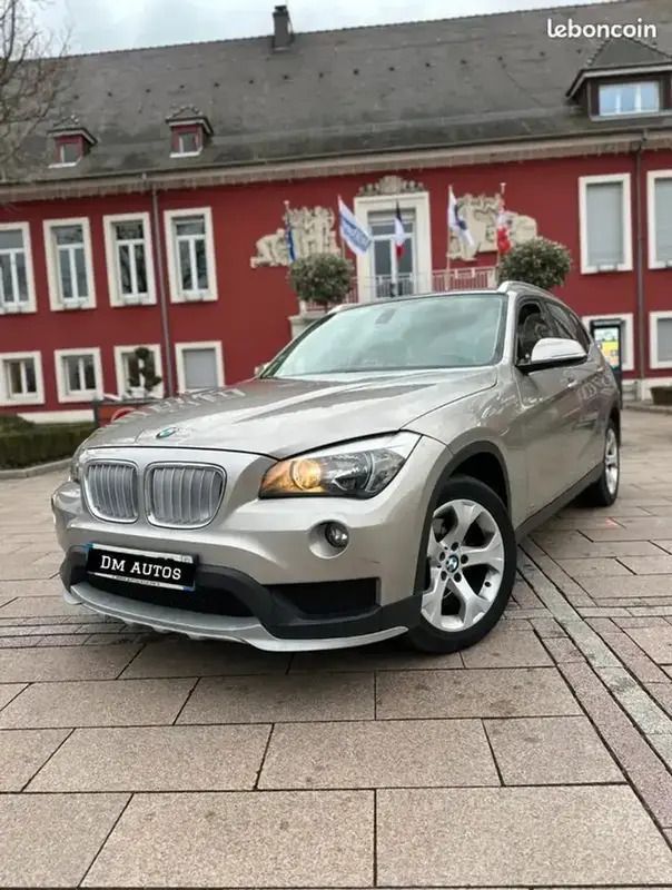 Beige Utilisé 2014 BMW X1 Comfort Edition SUV | 12 990 € (Prix assez cher) - Image 1/4
