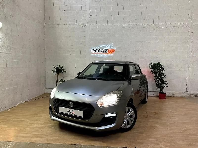 Gris Occasion 2018 Suzuki Swift Berline | 10 290 € (Super prix) - Image 1/4