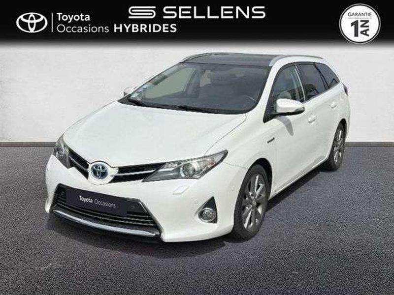 Utilisé 2015 Toyota Auris Touring Sports Style Break | 15 880 € (Prix assez cher) - Image 1/1
