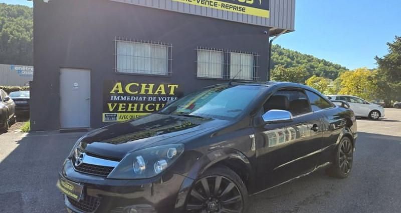 Utilisé 2008 Opel Astra Cabriolet | 2 990 € - Image 1/4