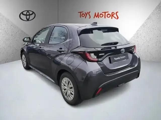Occasion Toyota Yaris Hybrid 2022 Gris Citadine