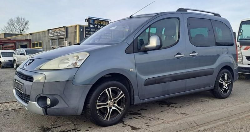 Occasion 2009 Peugeot TePee Van | 3 990 € - Image 1/4