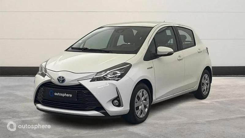 Blanc Utilisé 2020 Toyota Yaris Hybrid Business Edition Berline | 15 990 € (Bon prix) - Image 1/4