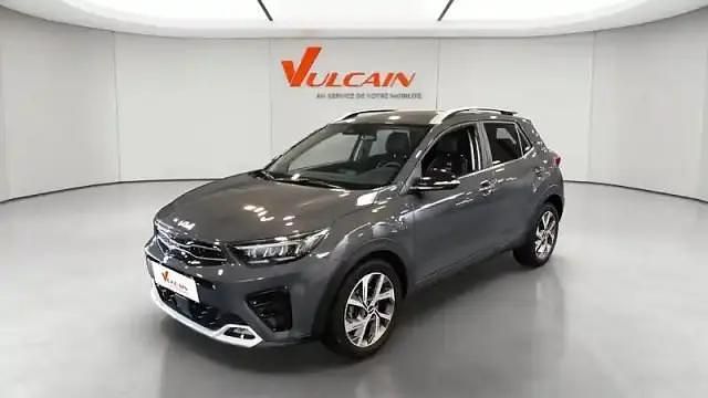Occasion Kia Stonic 120 ch (88 kW) 2022 Gris SUV
