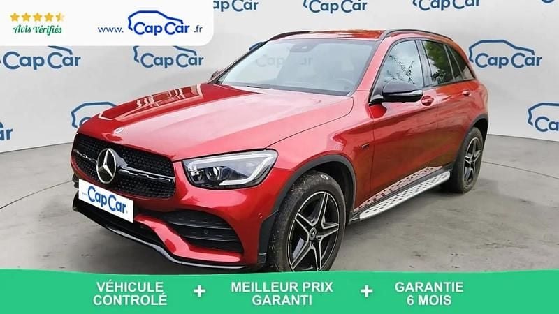 Rouge Utilisé 2020 Mercedes E300 AMG line SUV | 37 990 € (Prix juste) - Image 1/4