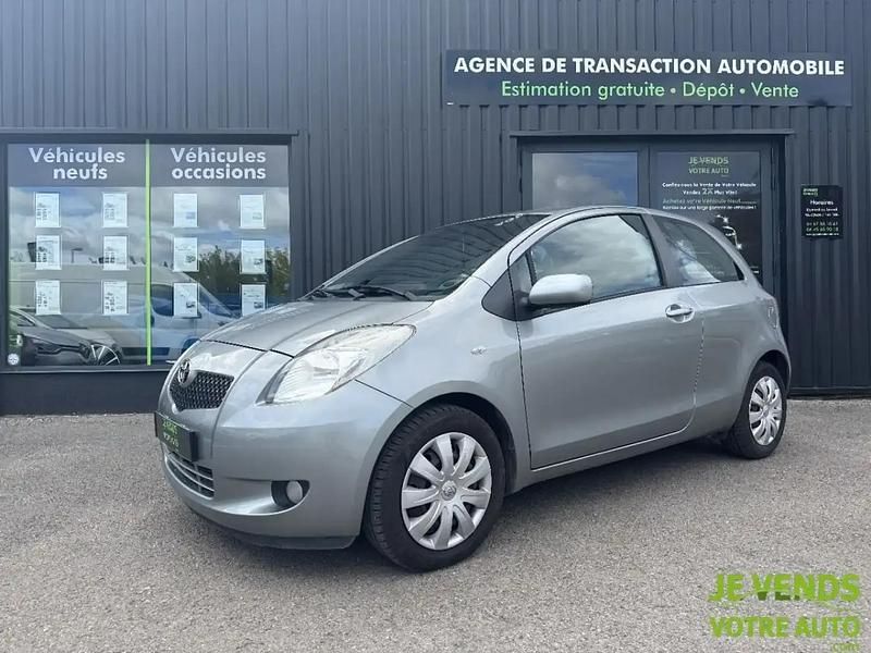 Gris Utilisé 2007 Toyota Yaris Citadine | 4 990 € - Image 1/4